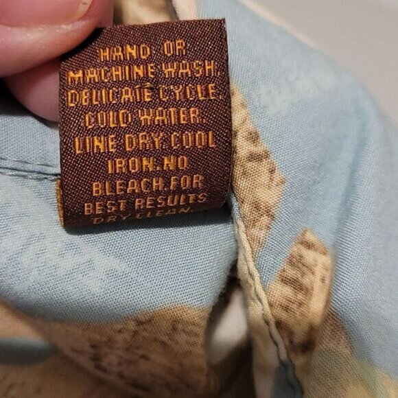 Tori Richard blue leaf Hawaii theme shirt - Picture 6 of 6